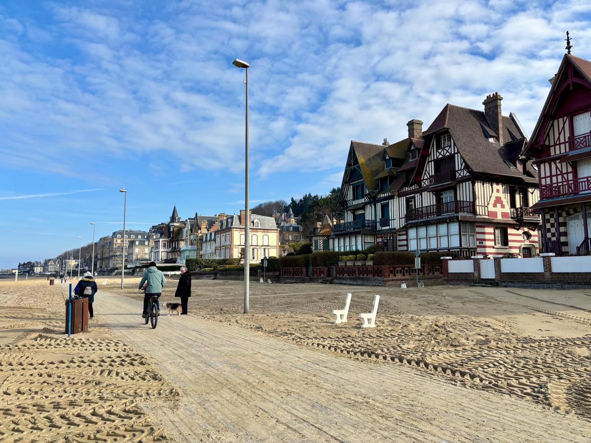 Appartement Trouville Les Bains A Deux Pas De La Plage Trouville-sur-Mer Exterior foto